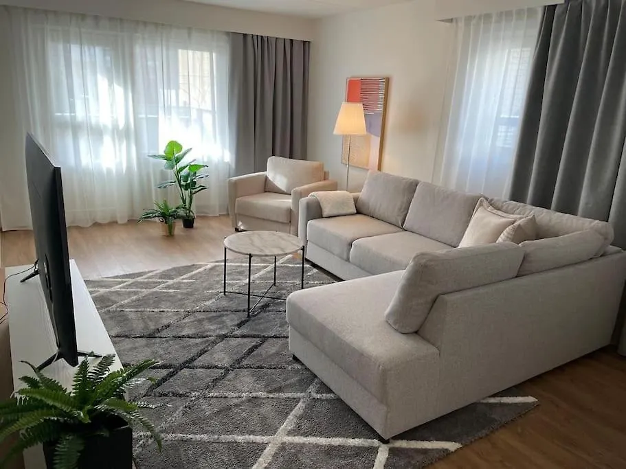 Nice And Spacious Condo Helsinki